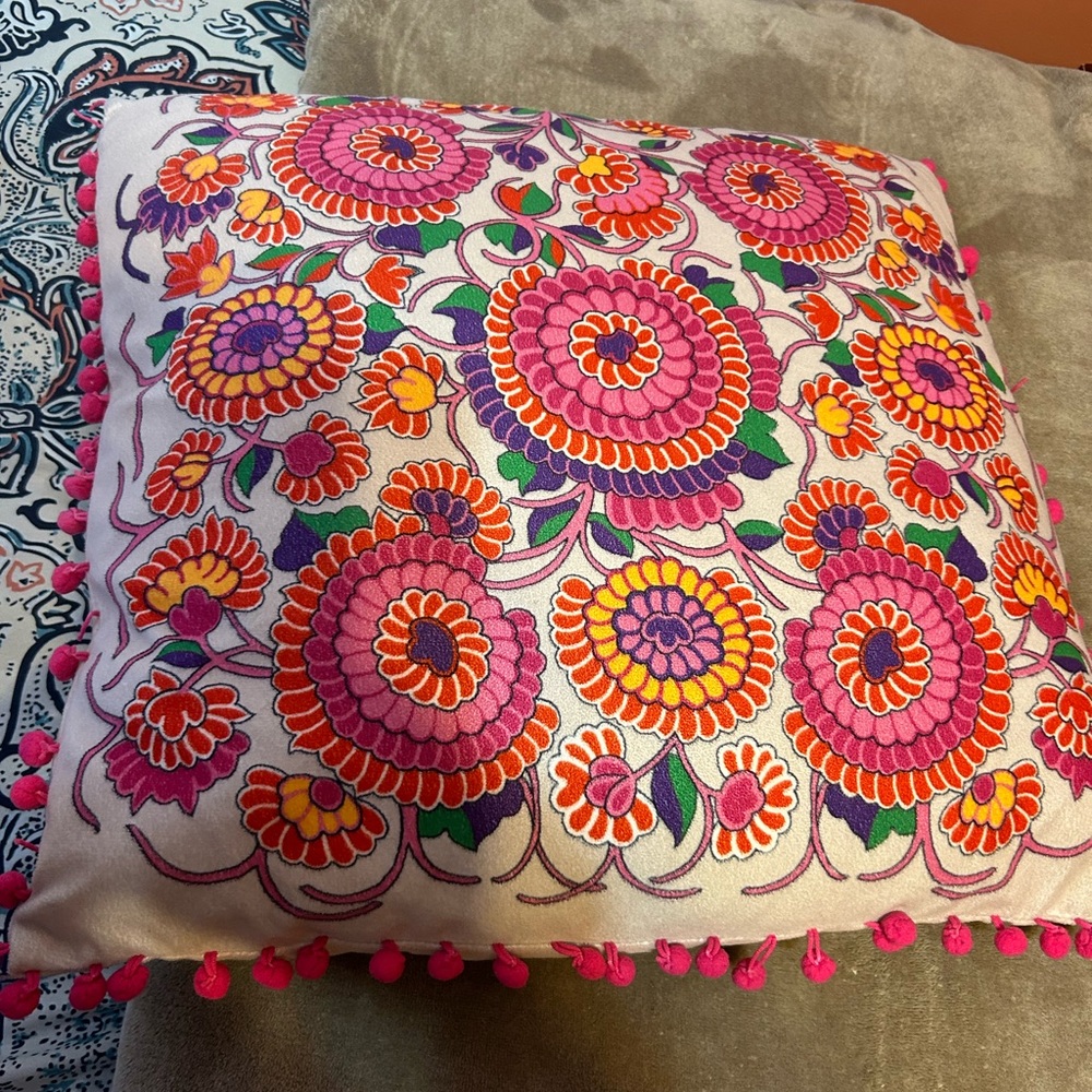 Pillow, cute colorful accent pillow size 16x18